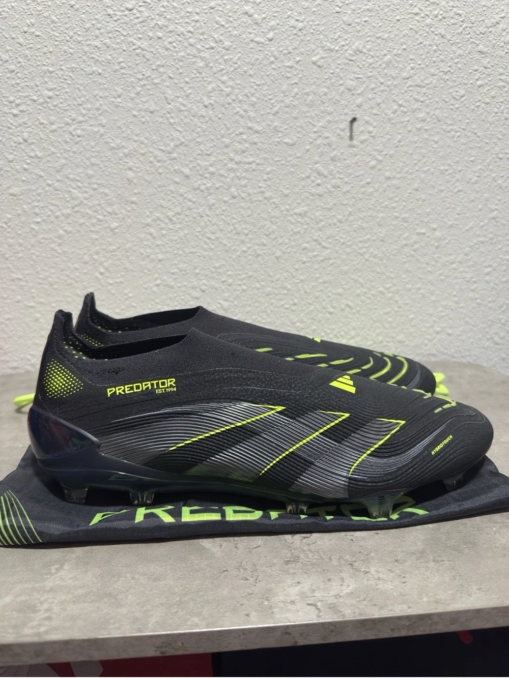 Adidas Predator Elite 25 Laceless FG Electric Stealth Pack JI1078 Men’s Size 12